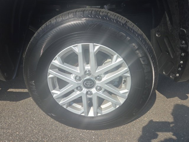 Used 2024 Toyota Tundra SR5 AWD/4WD image 14