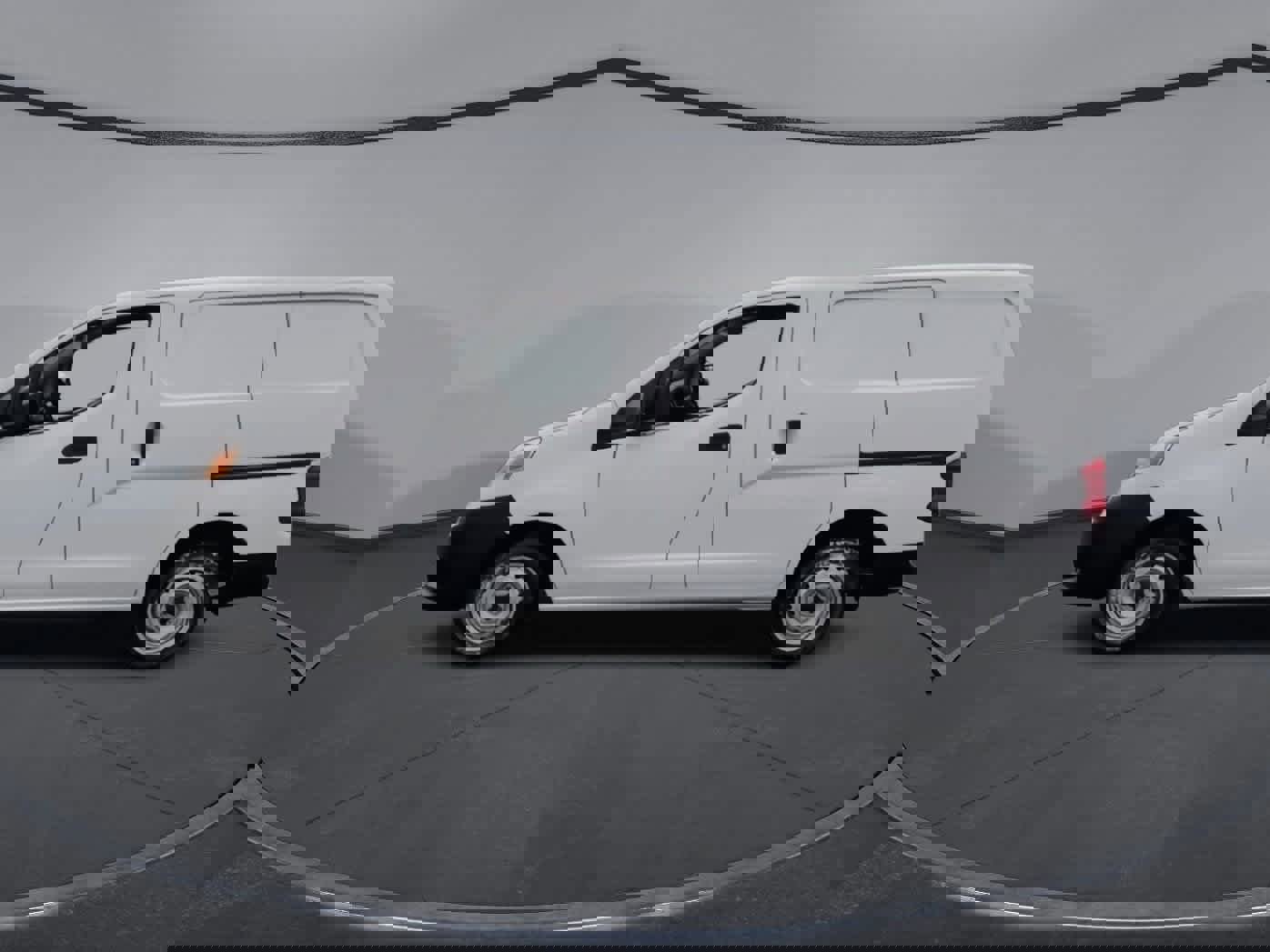 Used 2017 Nissan NV200 S w/ Back Door Glass Package image 5