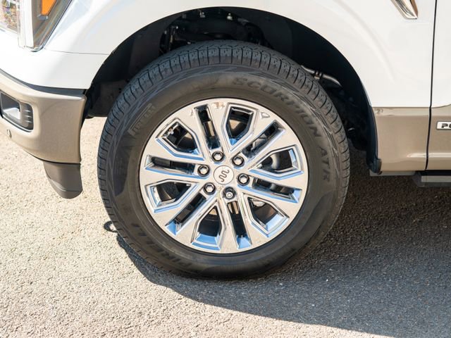 Certified 2025 Ford F150 King Ranch w/ FX4 Off-Road Package AWD/4WD image 16