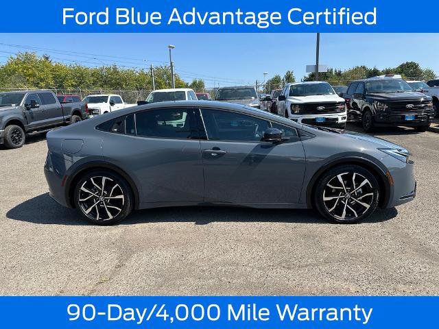 Used 2024 Toyota Prius Prime Premium FWD image 9