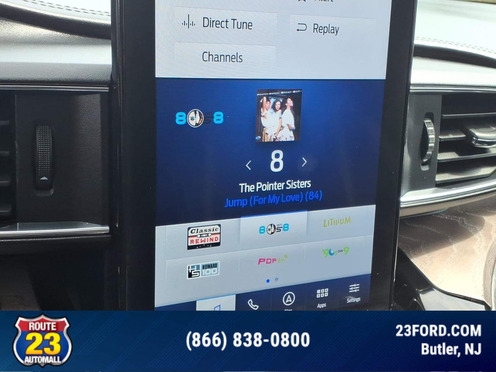 Certified 2023 Ford Explorer Platinum w/ Technology Package AWD/4WD image 19