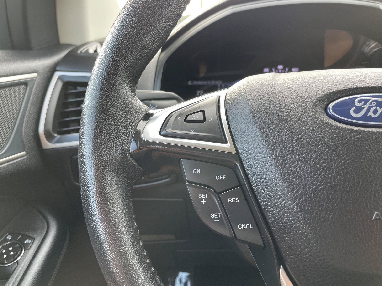 Certified 2024 Ford Edge SEL AWD/4WD image 13