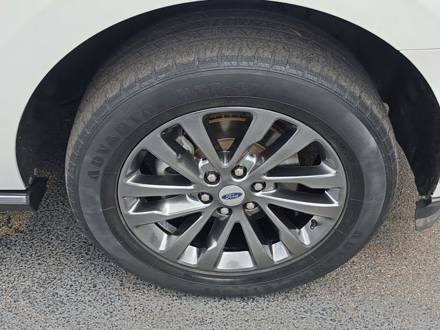 Certified 2021 Ford Expedition Limited image 8