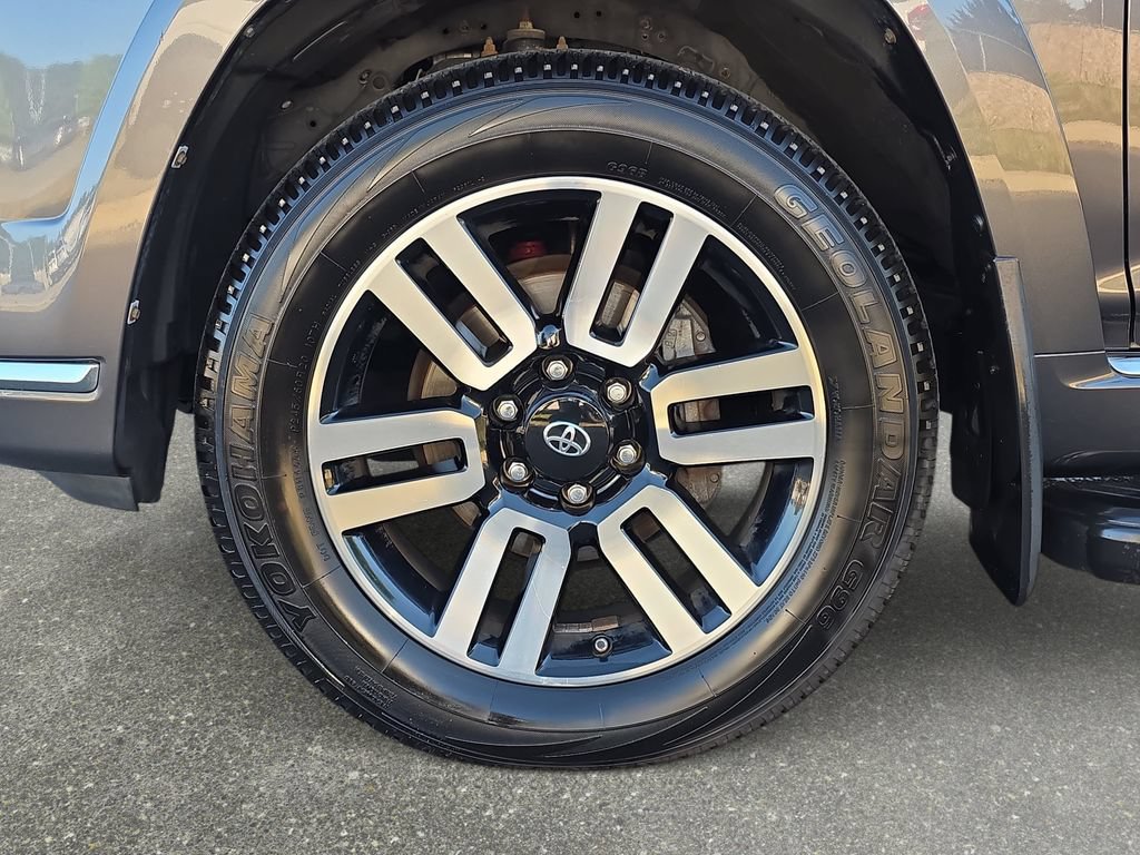 Used 2019 Toyota 4Runner Limited AWD/4WD image 29