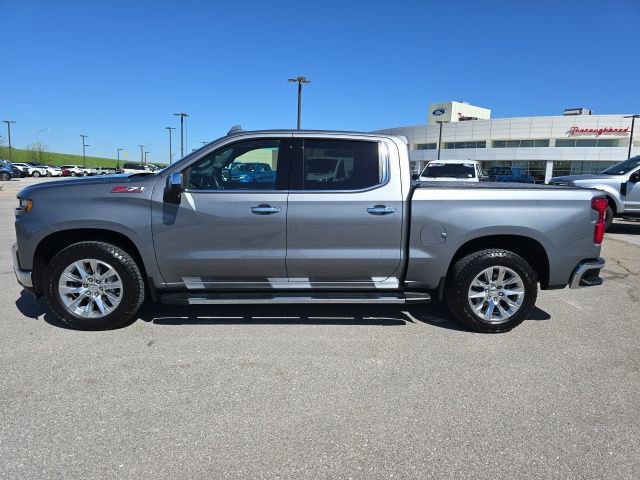 Used 2022 Chevrolet Silverado 1500 LTZ w/ LTZ Premium Package AWD/4WD image 2