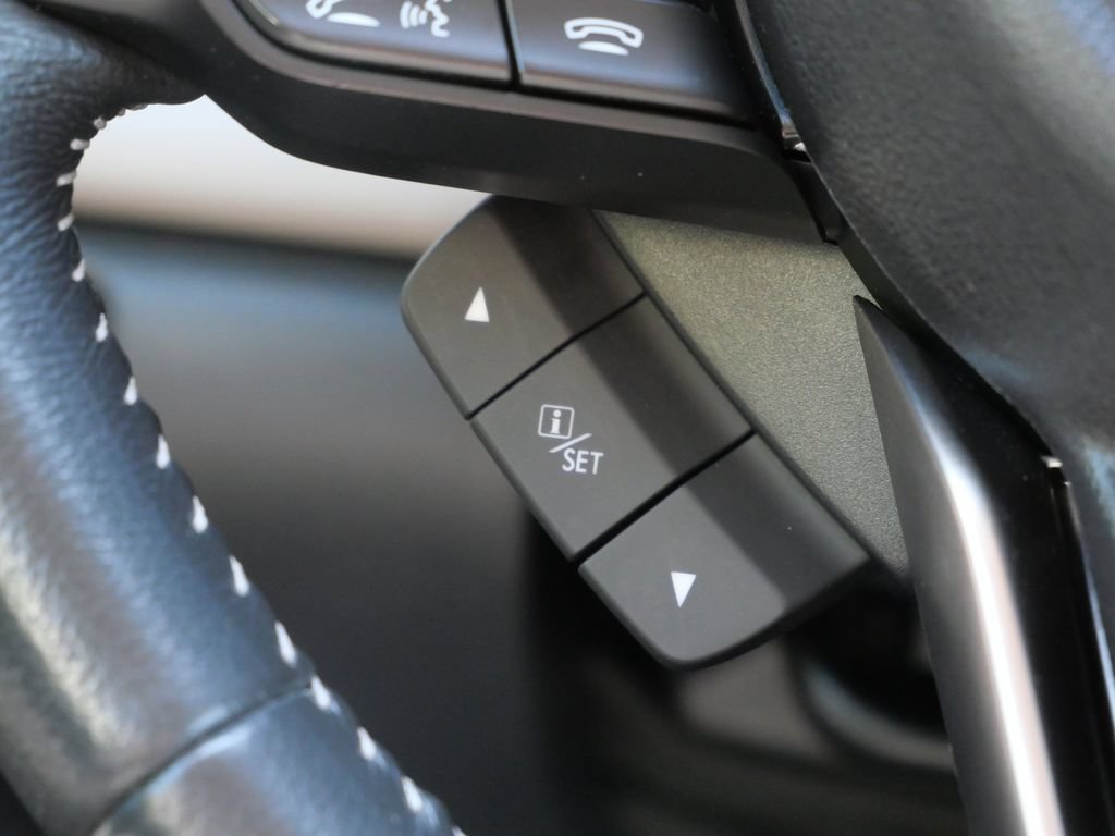 Used 2024 Subaru Forester Limited AWD/4WD image 21