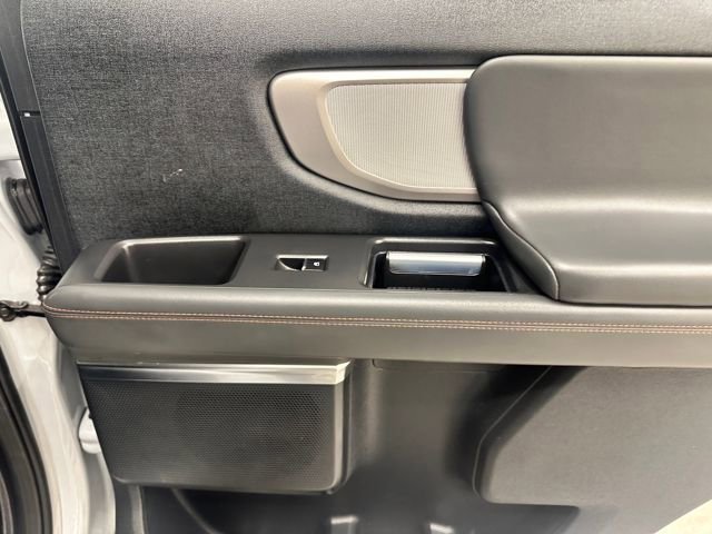 Certified 2025 Ford Expedition Active image 16