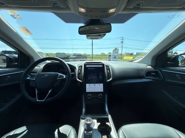 Certified 2024 Ford Edge SEL w/ Sport Appearance Package AWD/4WD image 22