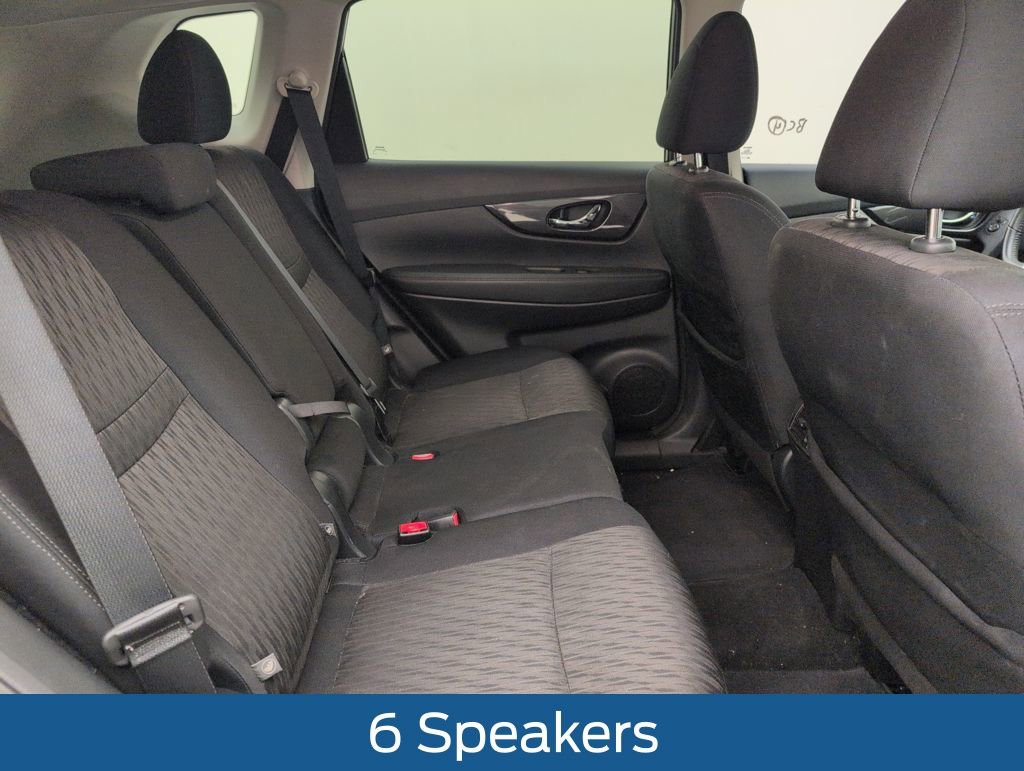 Used 2020 Nissan Rogue SV image 18