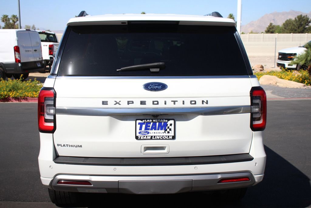 Certified 2024 Ford Expedition Platinum AWD/4WD image 7