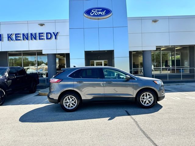 Certified 2021 Ford Edge SEL w/ Cargo Accessory Package AWD/4WD image 23