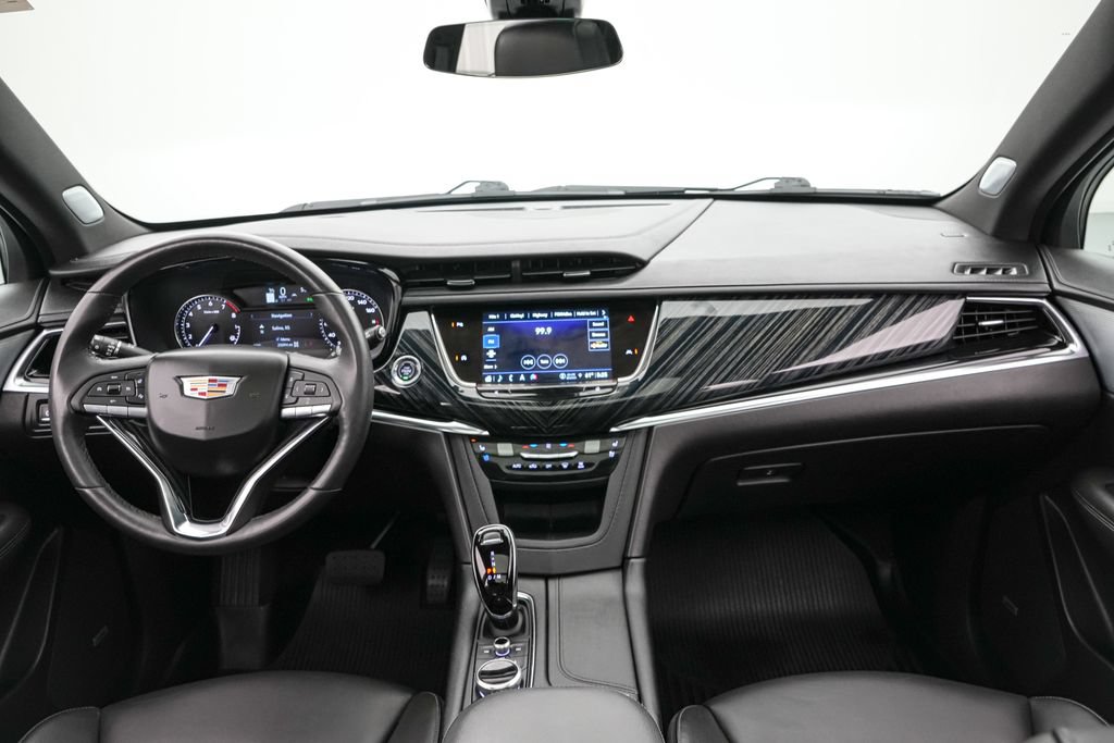 Used 2024 Cadillac XT6 Premium Luxury w/ LPO, Floor Liner Package AWD/4WD image 15