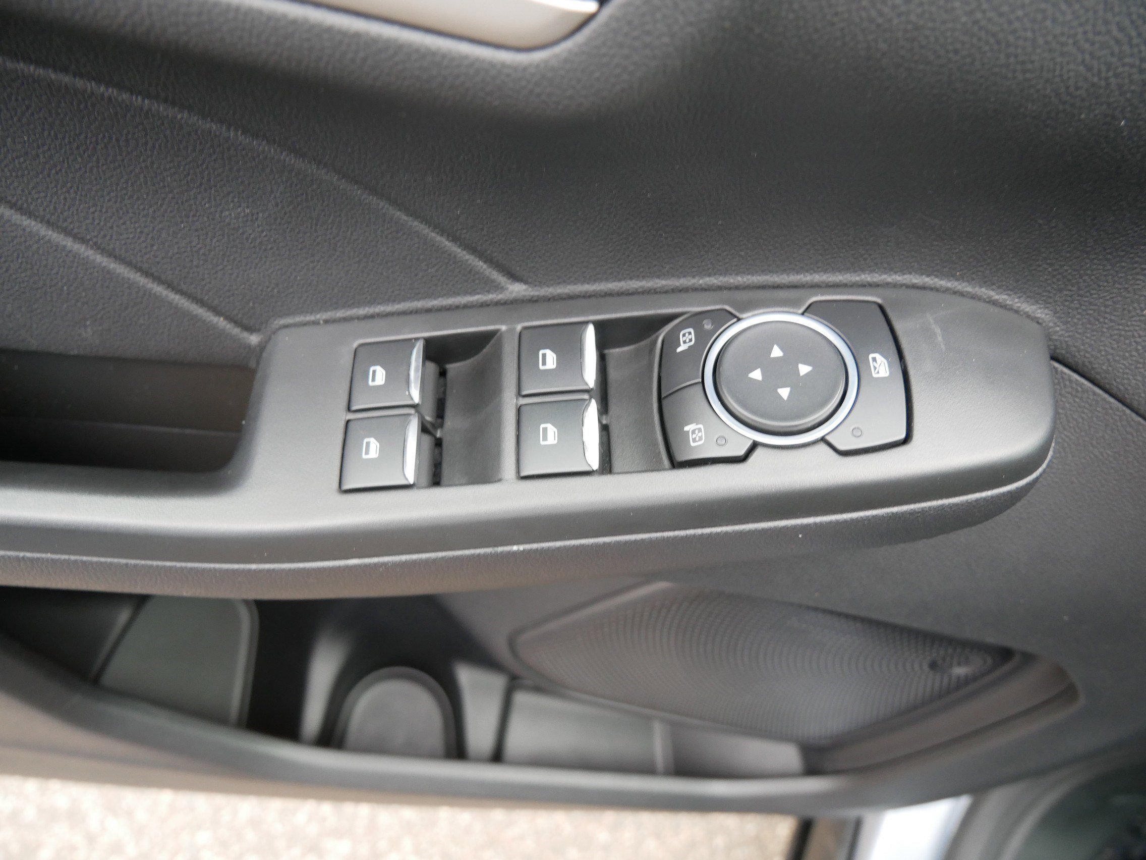 Certified 2022 Ford Escape SE w/ Cold Weather Package image 20