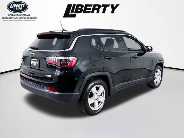 Used 2022 Jeep Compass Latitude FWD image 7