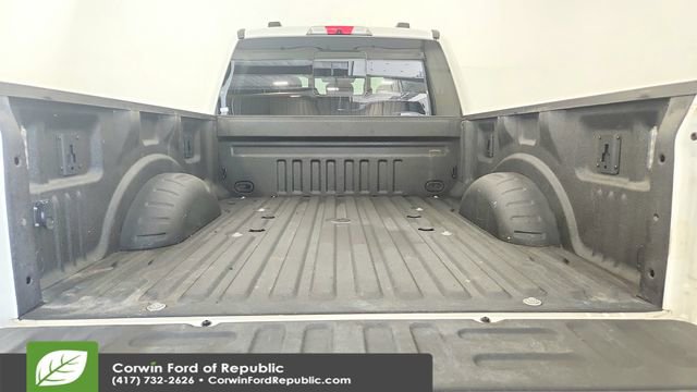 Certified 2021 Ford F250 Platinum w/ FX4 Off-Road Package AWD/4WD image 23