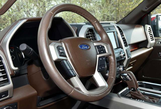 Certified 2020 Ford F150 King Ranch w/ Equipment Group 601A Luxury AWD/4WD image 13