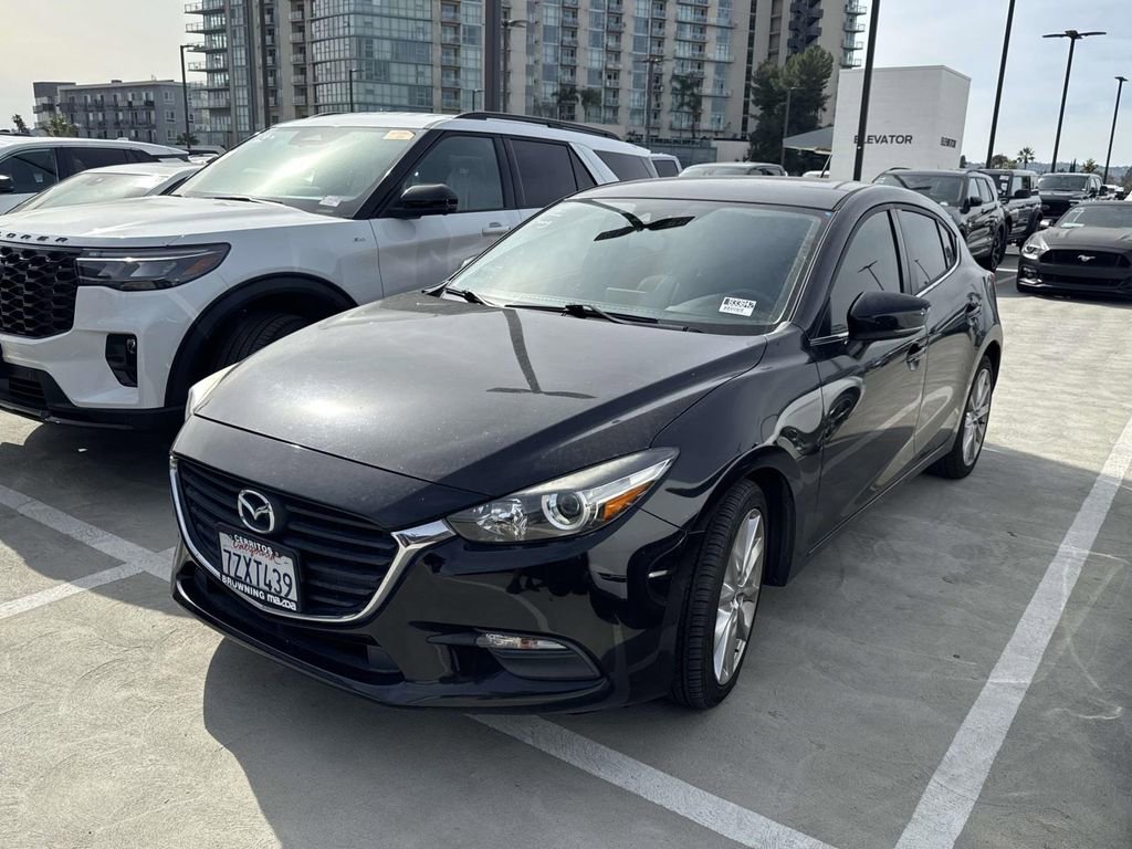 Used 2017 MAZDA MAZDA3 Touring image 9