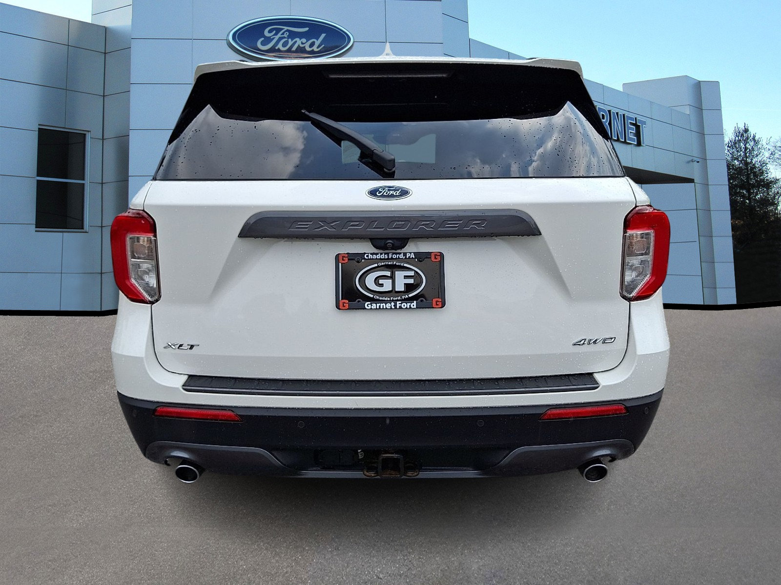 Certified 2021 Ford Explorer XLT w/ Equipment Group 202A AWD/4WD image 7