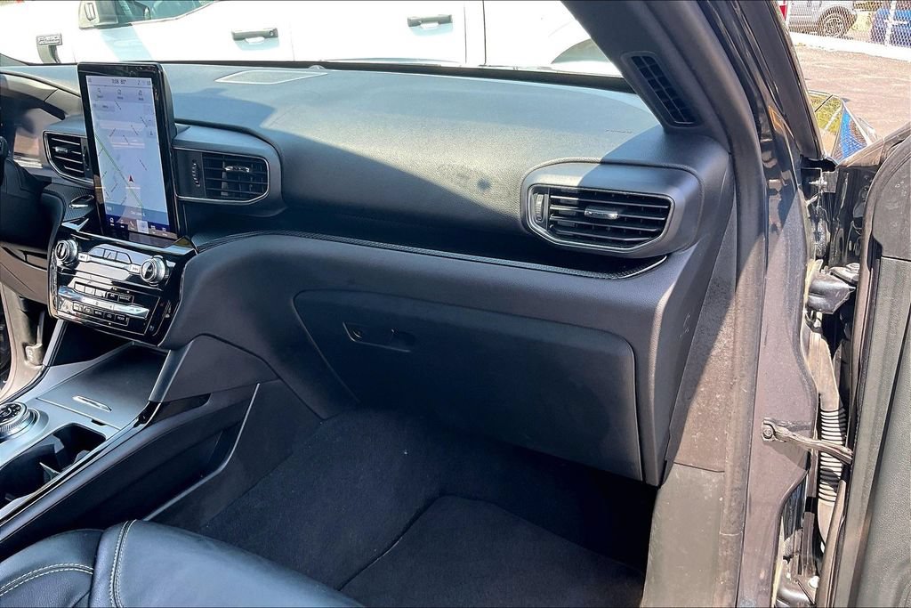 Certified 2024 Ford Explorer ST w/ Equipment Group 401A AWD/4WD image 15