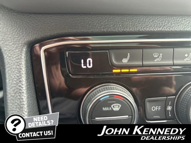 Used 2020 Volkswagen Atlas Cross Sport SEL AWD/4WD image 32