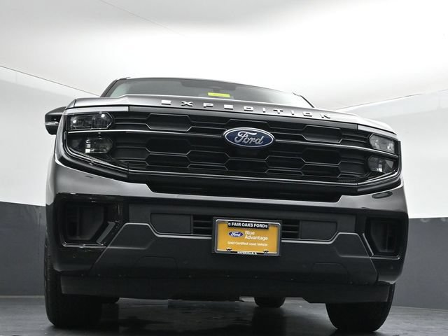 Certified 2026 Ford Expedition Active AWD/4WD image 36