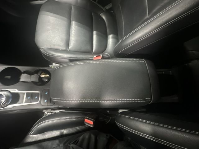 Certified 2020 Ford Escape SEL FWD image 28