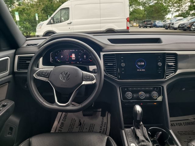 Used 2023 Volkswagen Atlas Cross Sport SEL AWD/4WD image 25