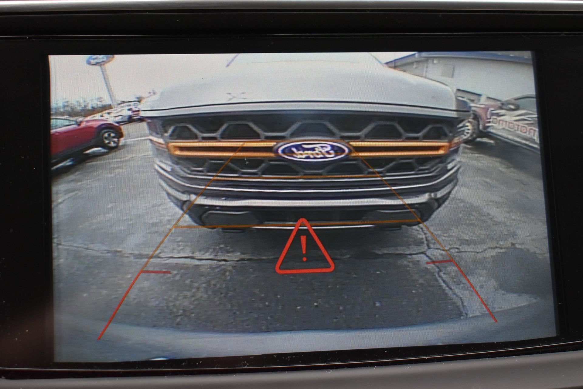 Used 2019 Buick Enclave Essence image 30