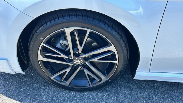 Used 2025 Toyota Camry XSE w/ Premium Package FWD image 6