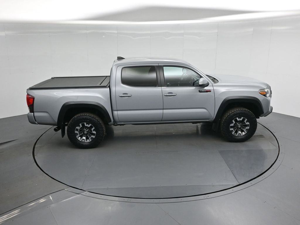 Used 2018 Toyota Tacoma TRD Off-Road image 35