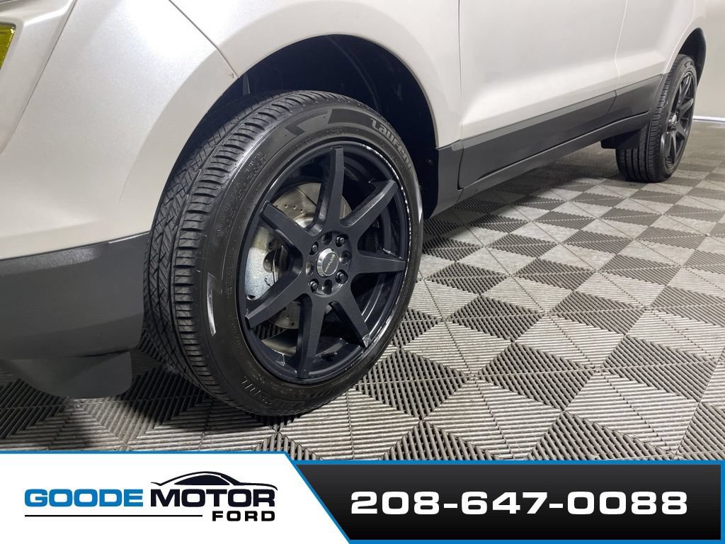 Certified 2018 Ford EcoSport Titanium AWD/4WD image 26