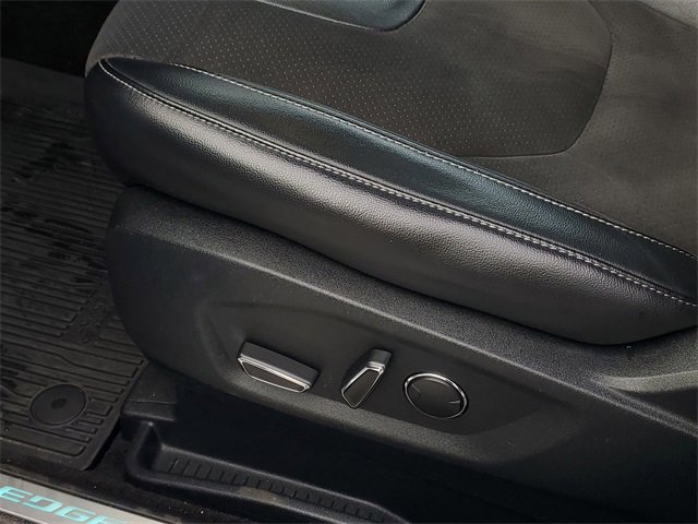 Certified 2018 Ford Edge Sport w/ Equipment Group 401A image 16