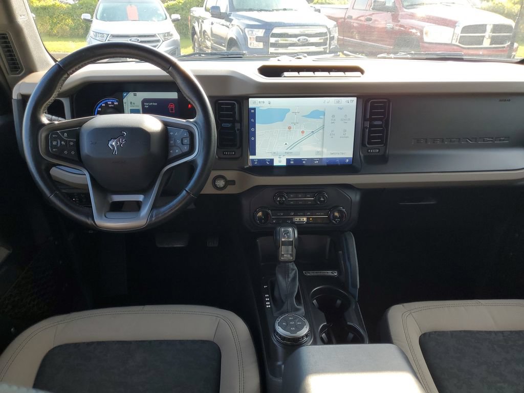 Certified 2022 Ford Bronco Wildtrak AWD/4WD image 16