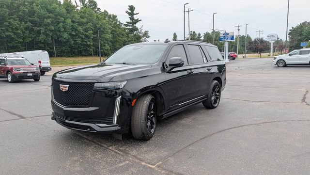 Used 2024 Cadillac Escalade Sport Platinum w/ Heavy-Duty Trailer Package AWD/4WD image 3