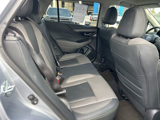 Used 2025 Subaru Outback Onyx Edition image 31