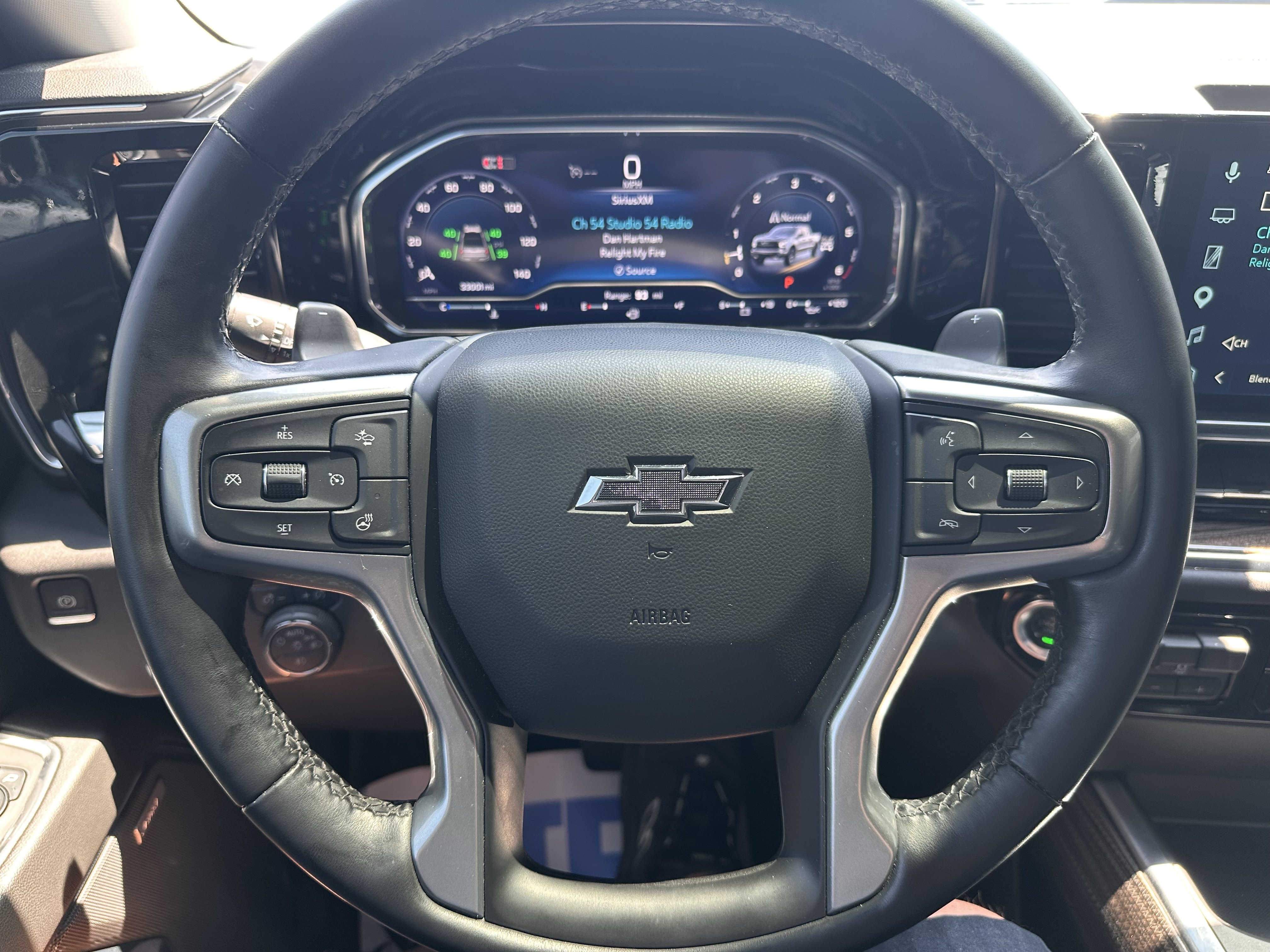 Used 2024 Chevrolet Silverado 1500 LT Trail Boss w/ Convenience Package II AWD/4WD image 19