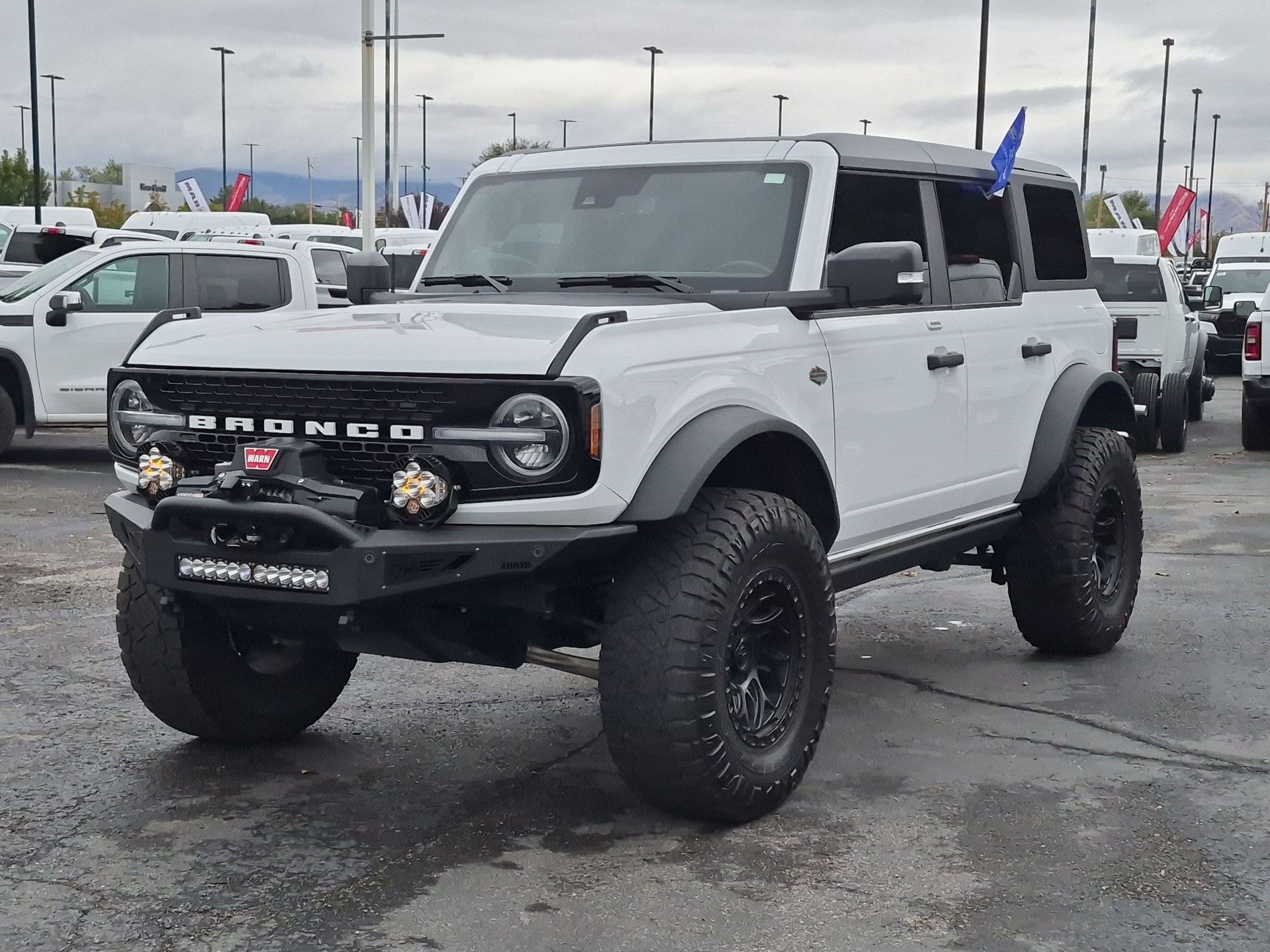 Certified 2023 Ford Bronco Wildtrak AWD/4WD image 11