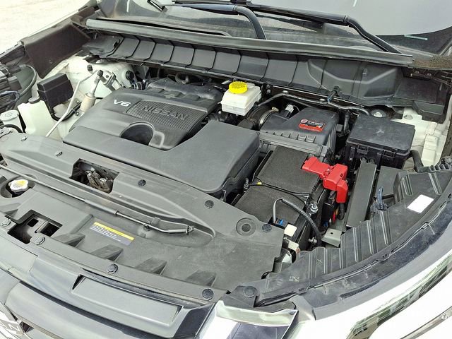 Used 2022 Nissan Pathfinder Platinum image 30