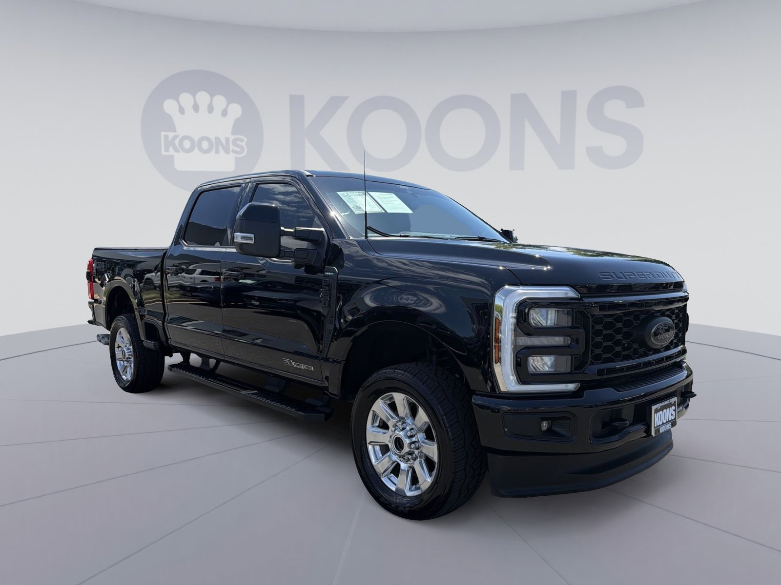 Certified 2025 Ford F250 Lariat w/ Black Appearance Package AWD/4WD image 10