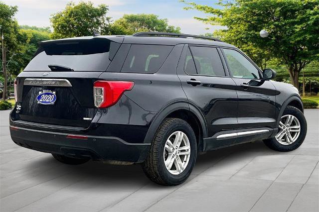 Certified 2020 Ford Explorer XLT w/ Comfort Package image 4