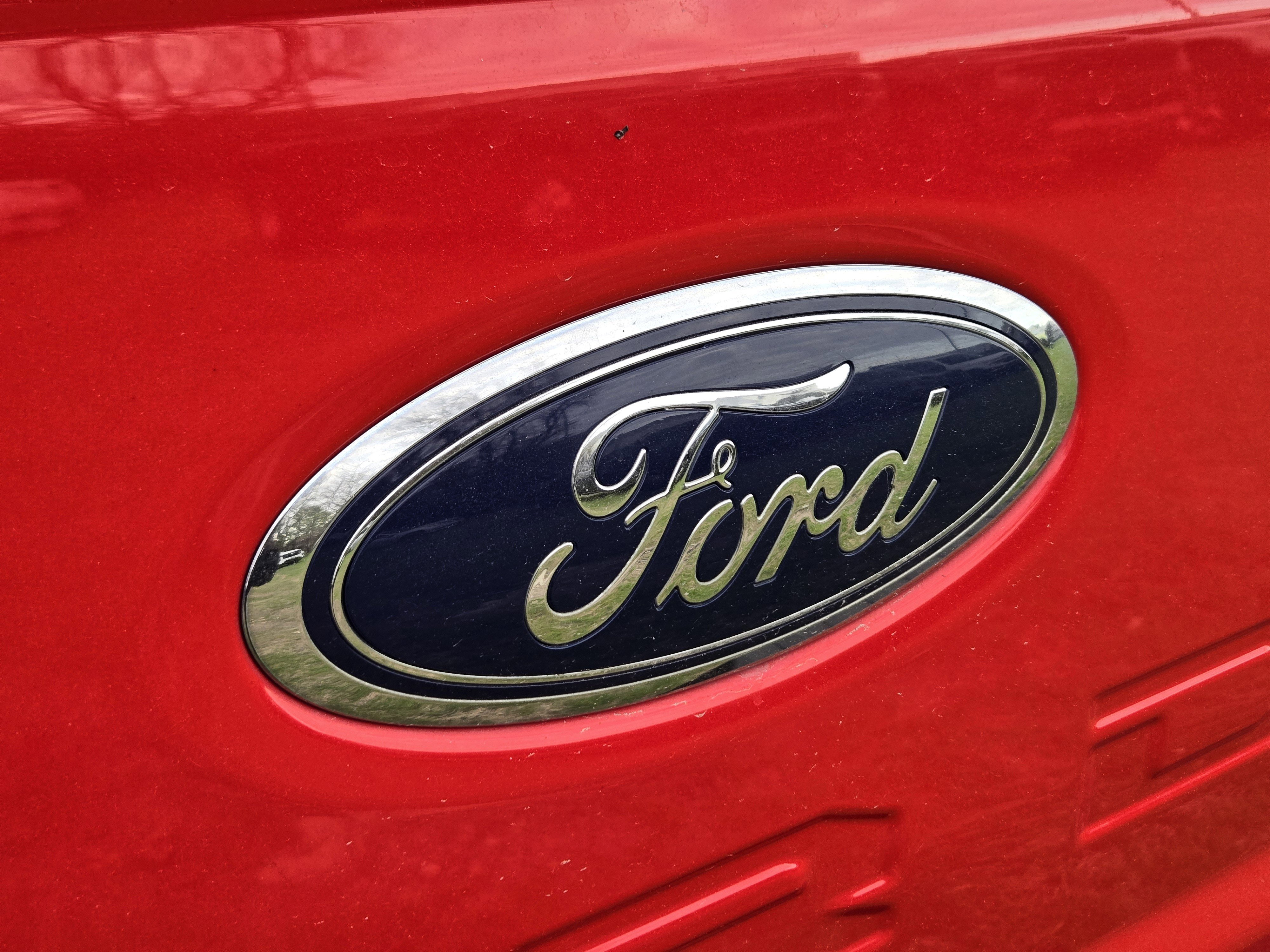 Certified 2023 Ford F250 Lariat w/ Chrome Package image 10