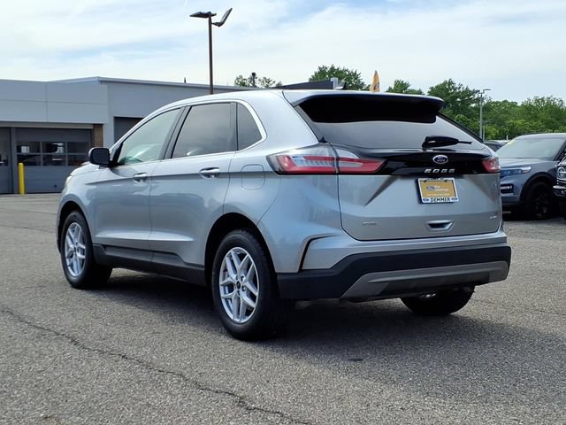 Certified 2023 Ford Edge SEL w/ Convenience Package AWD/4WD image 4