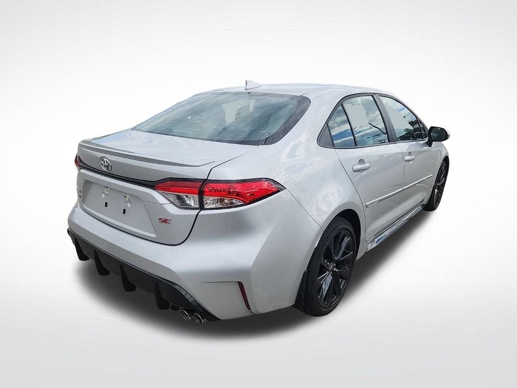 Used 2024 Toyota Corolla SE FWD image 7