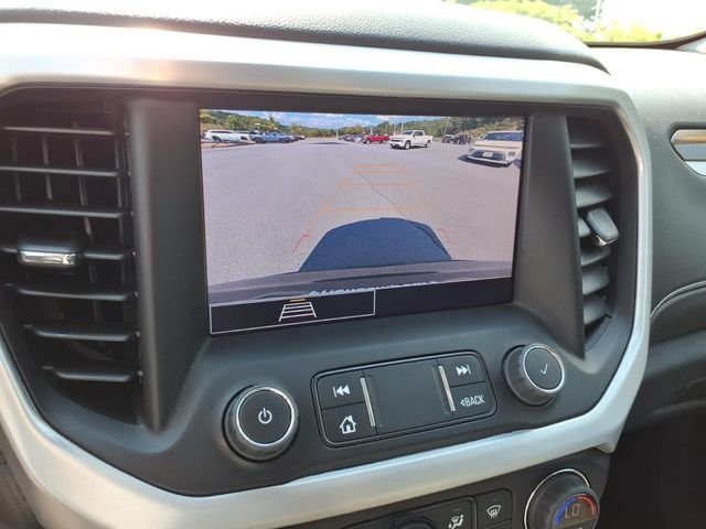 Used 2023 GMC Acadia SLE FWD image 28