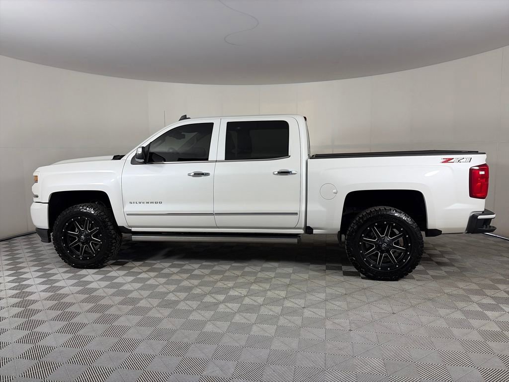 Used 2018 Chevrolet Silverado 1500 LTZ Z71 w/ LTZ Plus Package image 2