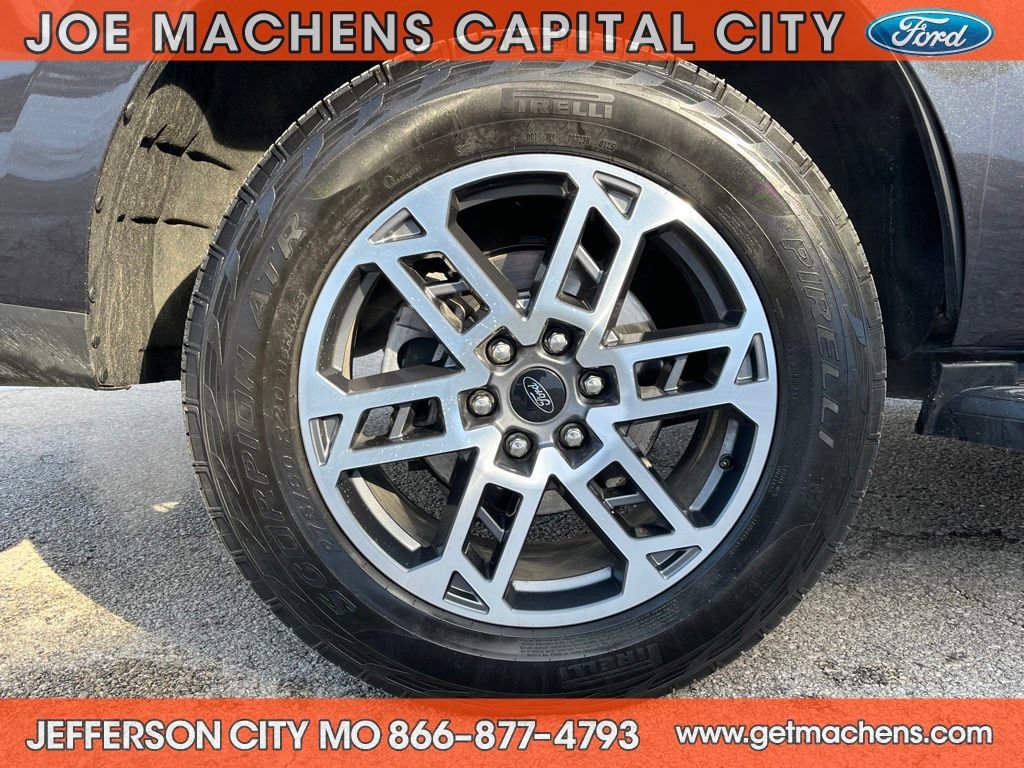 Certified 2025 Ford Expedition Active image 25