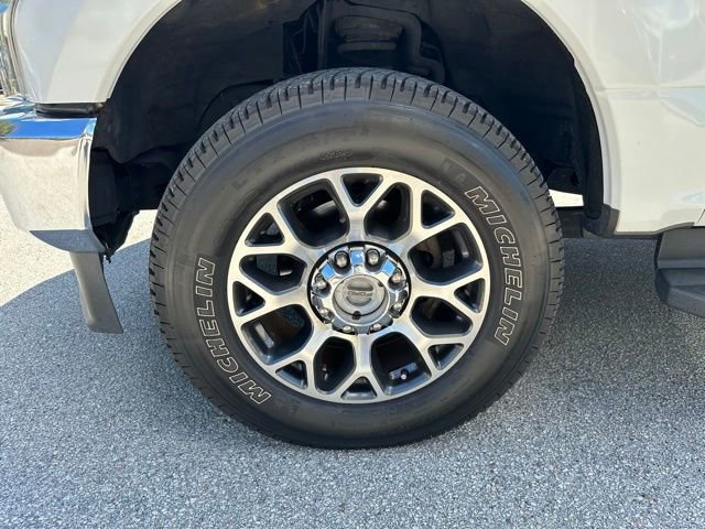 Certified 2020 Ford F250 Lariat w/ Lariat Value Package image 30