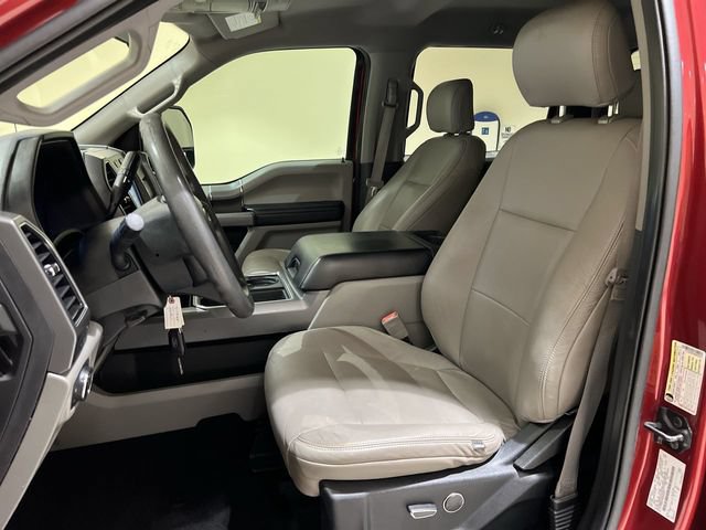 Certified 2019 Ford F250 XLT w/ XLT Premium Package AWD/4WD image 17