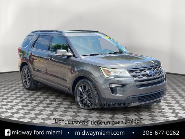 Certified 2018 Ford Explorer XLT w/ Equipment Group 202A FWD image 1