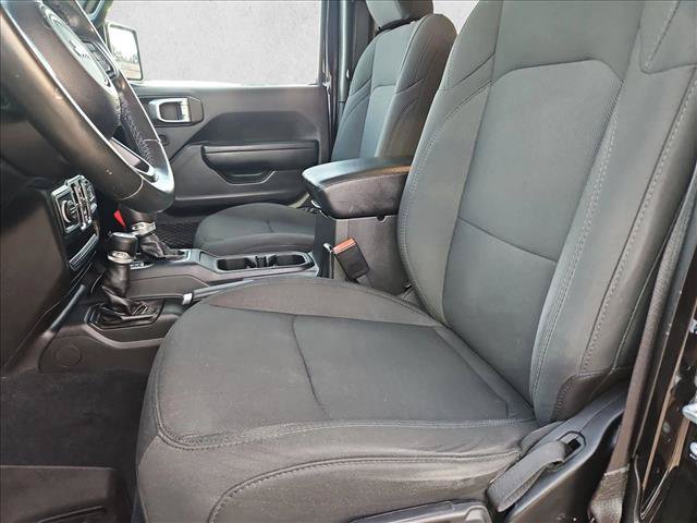 Used 2022 Jeep Gladiator Sport AWD/4WD image 15